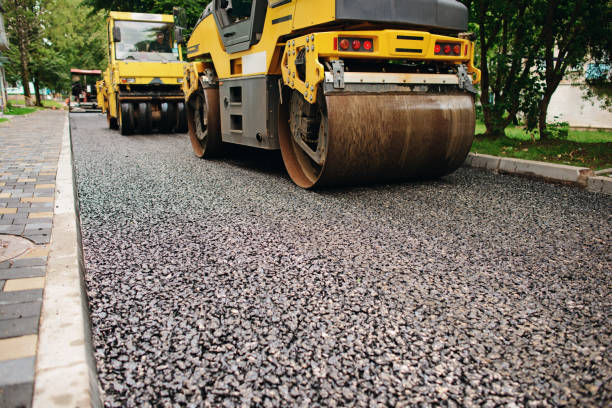 Best Professional Driveway Pavers  in Lillington, NC